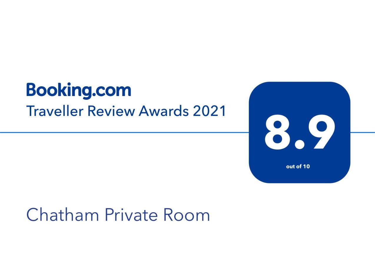 Chatham Private Rooms Exteriér fotografie